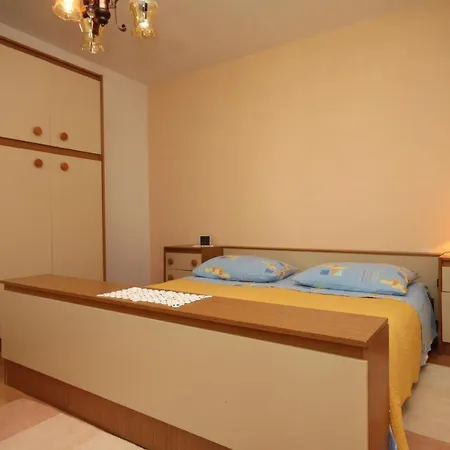 With Parking Space - 6792 * Makarska