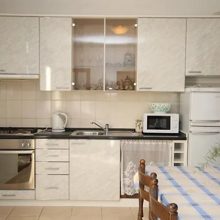 With Parking Space - 6792 Appartement *