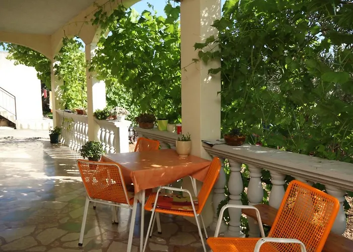 With Parking Space - 6792 Apartman