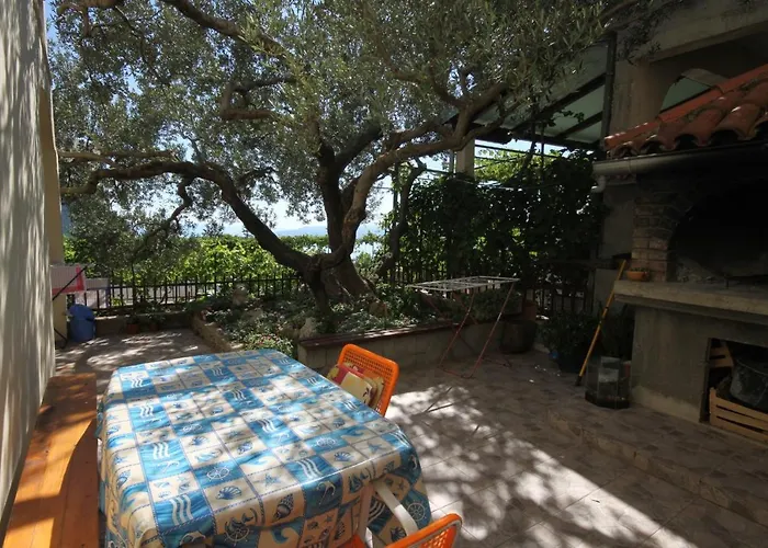 With Parking Space - 6792 Apartment Makarska