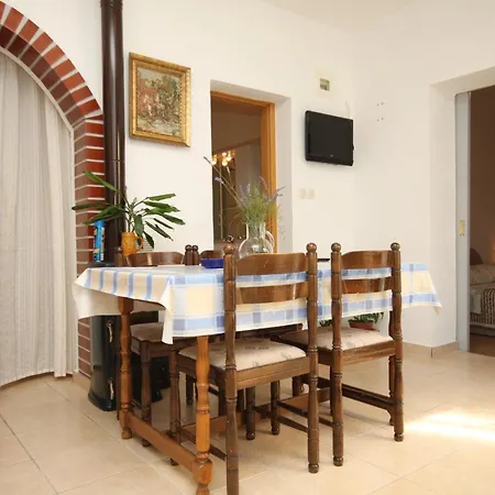 With Parking Space - 6792 Apartamento *